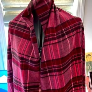NWOT! Gap Women’s Pink/Brown Plaid Wrap.